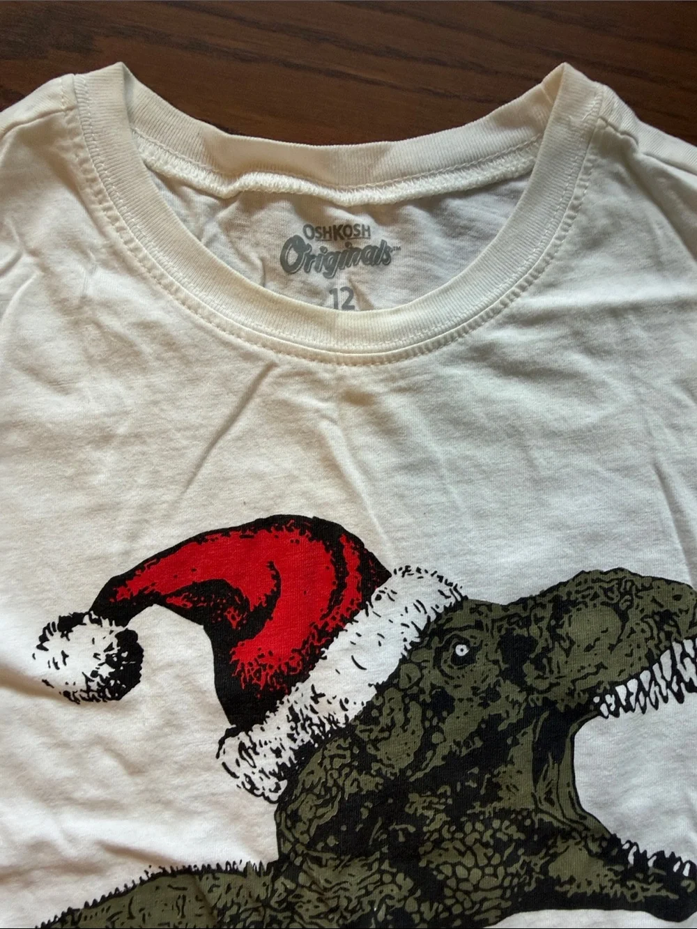 OshKosh B'gosh White Long-Sleeve Dino Tee with Red Santa Hat and Present